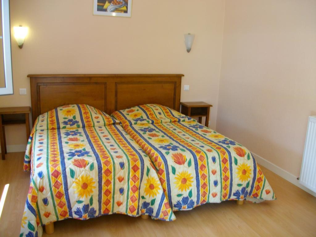 Larche  Logis Auberge La Grange De Renaudet חדר תמונה